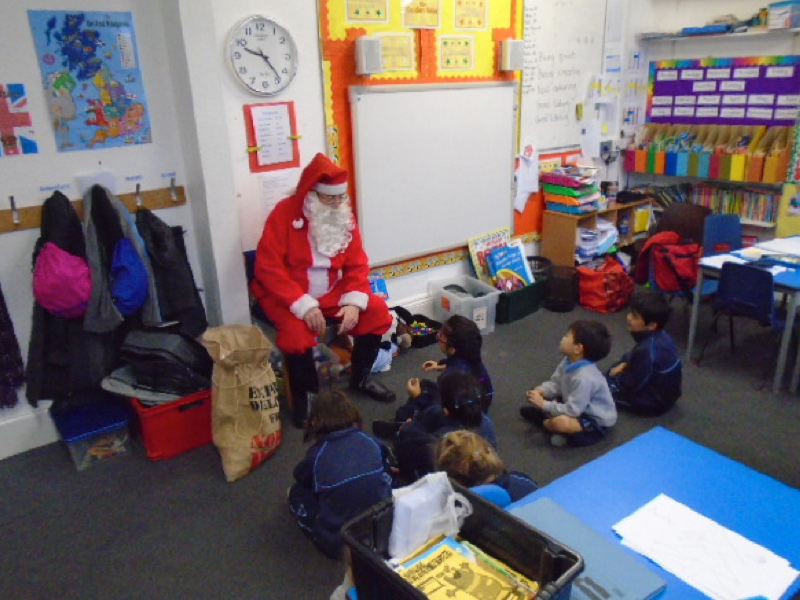 Father Christmas drops by!